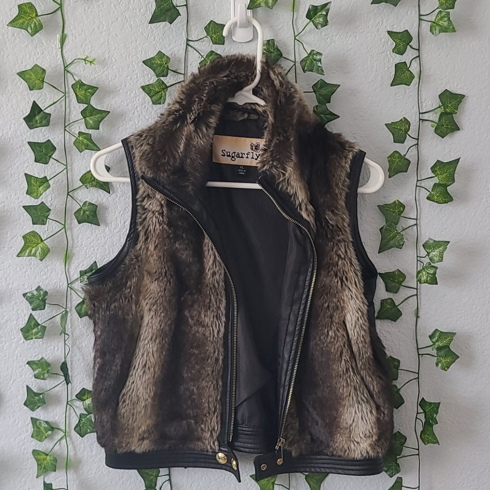 Sugarfly girl's XL vest jacket
